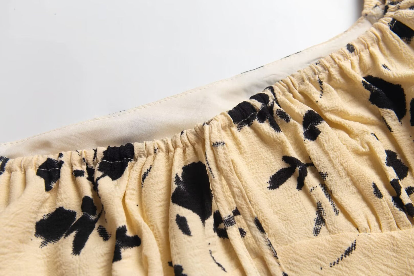 French Vintage Floral Square Collar Puff Sleeve Dress Women Summer Waist Controlled Slimming Dress