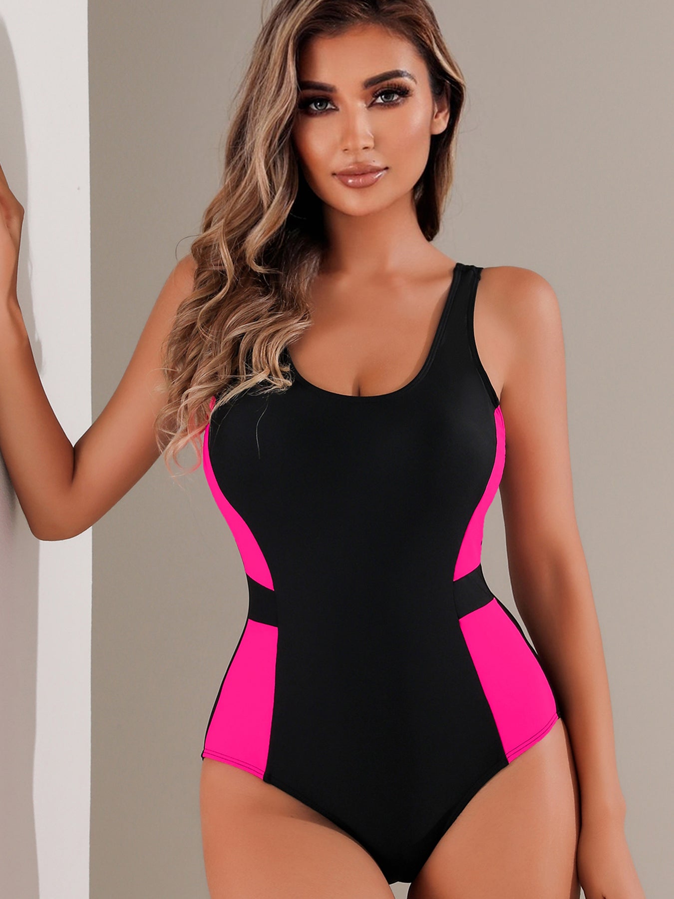 Women Contrast Color One Piece Swimsuit Backless Swimsuit Competitive Sports