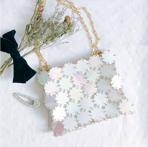 One Shoulder Crossbody Bag Casual Sequined Mobile Phone Bag Magic Color Plum Blossom Piece Chain Bag