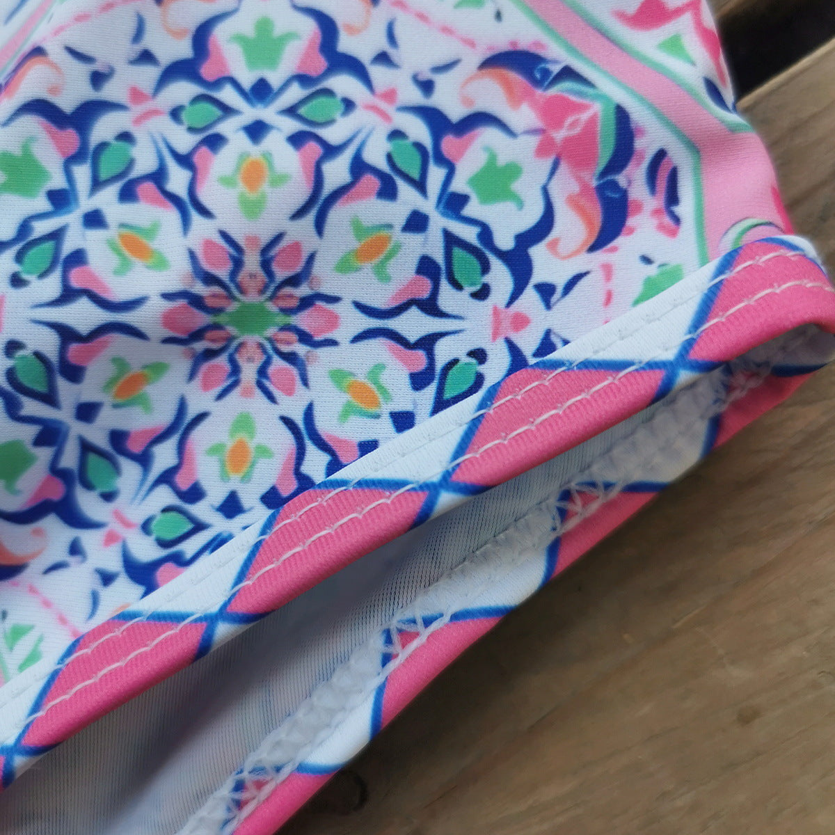 One Piece Swimsuit Women Retro Printed Sleeveless Close Fitting