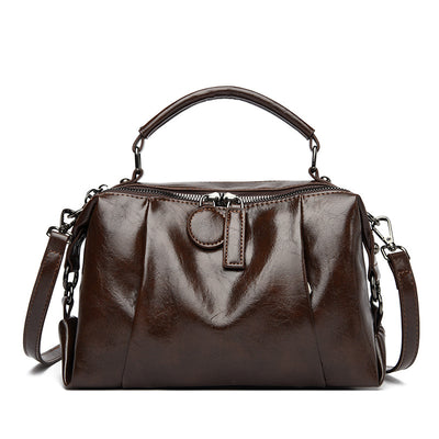 Messenger Bag Korean Simple Soft Leather Pillow Bag Large Capacity Oil Wax Leather Ladies Hand Bag Daily Office Bag