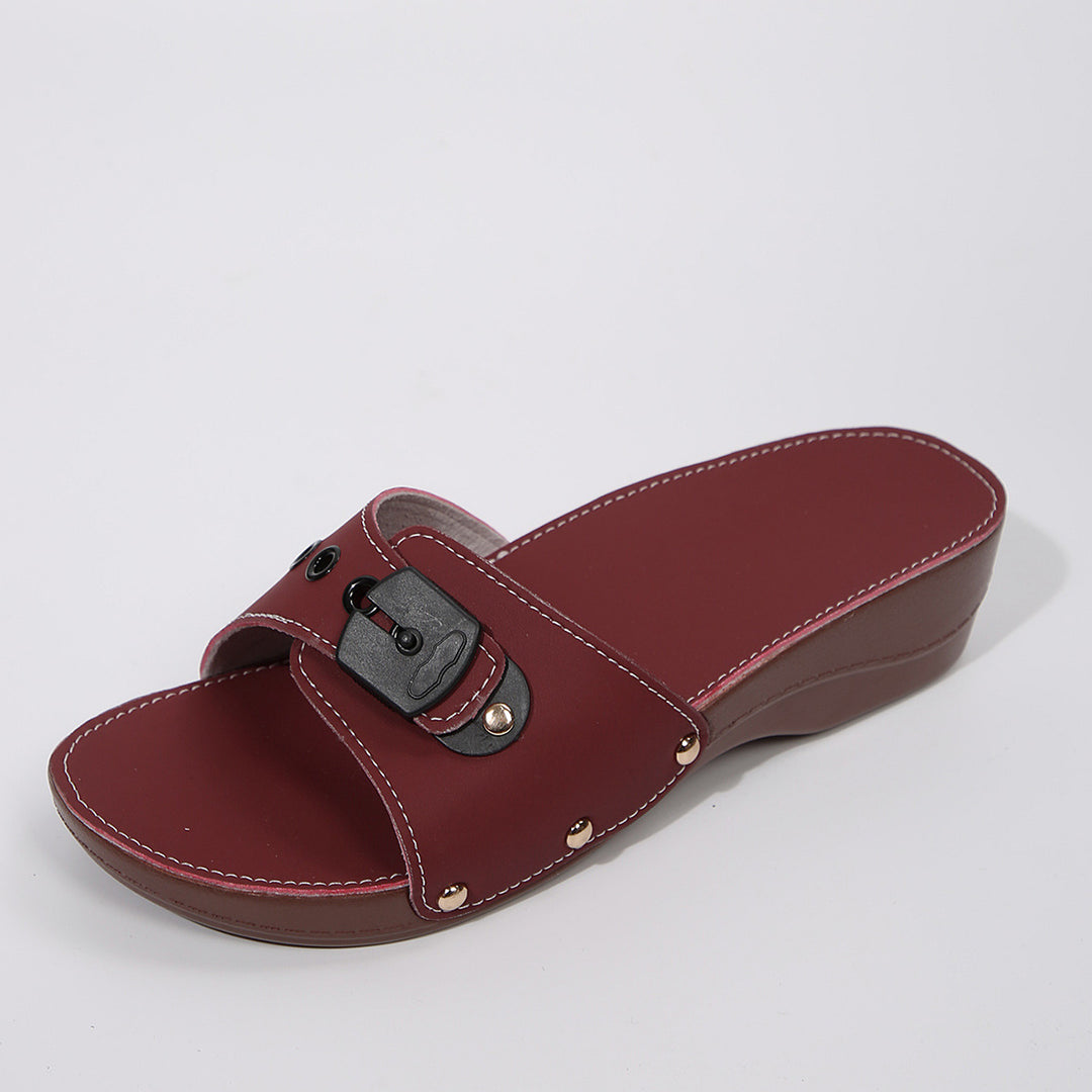 Belt Buckle Platform Slippers Women Outdoor Rivet Lightweight Casual Beach Sandals - GLAMWEARS