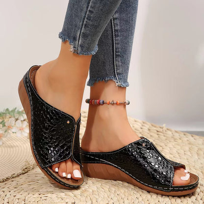 Thick Bottom Peep Toe Slippers Women Stone Pattern Wedge Beach Slippers