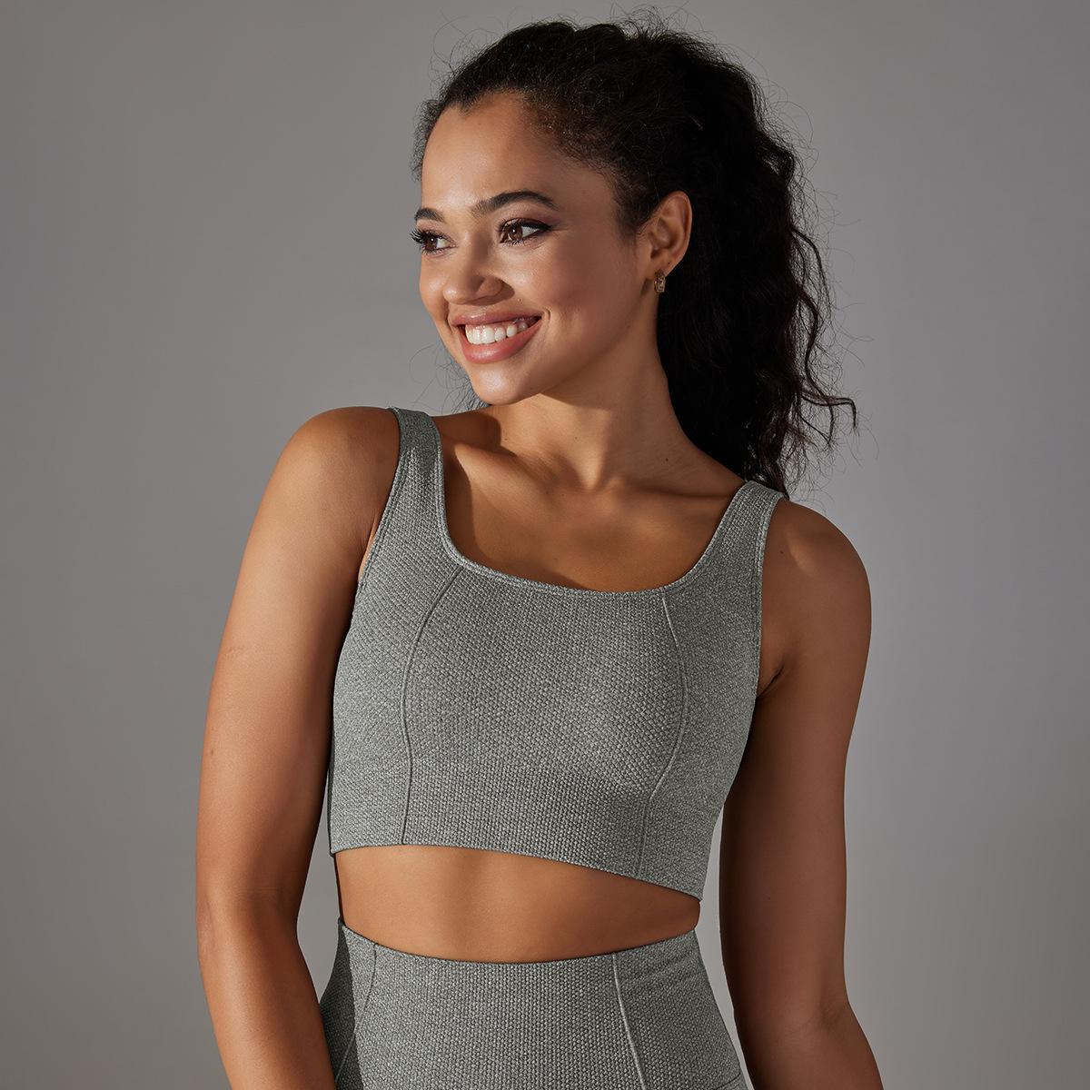 Solid Color Breathable Beauty Back Workout Underwear Sports Seamless Knitted Vest Push up Shockproof Workout Bra