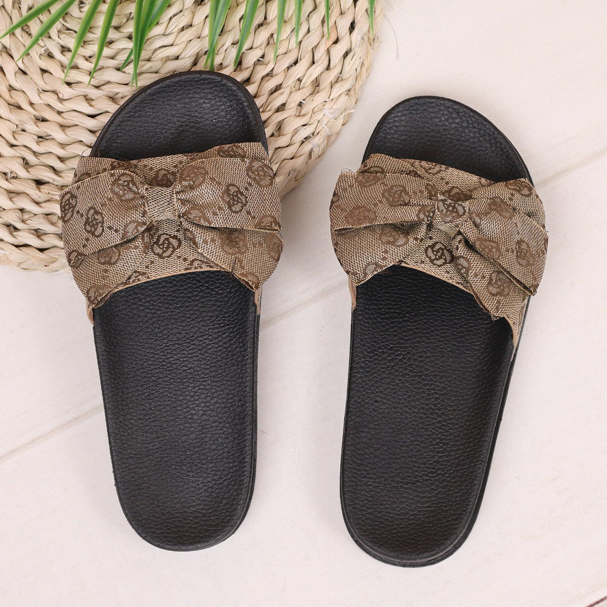 Platform Bow Slippers Women Outer Wear Embroidered Beach Slippers Slippers