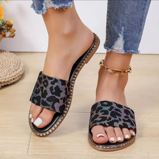 Flat Color Leopard Print Slippers Women Outer Wear Candy Color Lightweight Beach Slippers