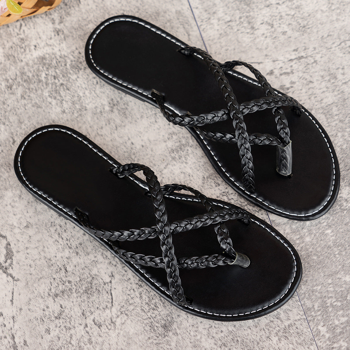 Bottom Flip Flops Women Solid Color Woven Flip Toe Outdoor Beach Sandals